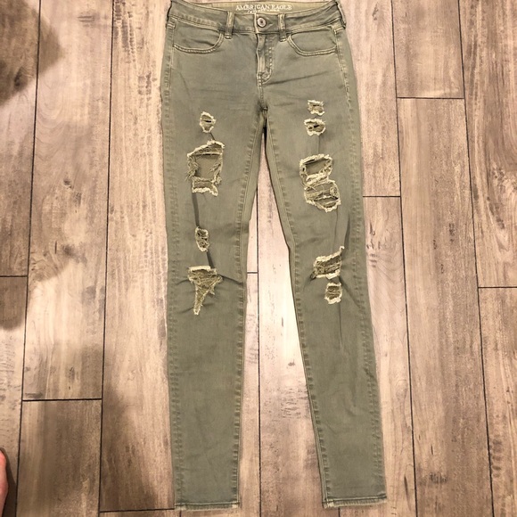 American Eagle Olive denim - Picture 1 of 2